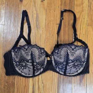Adore Me Lacy Push Up Bra 34D